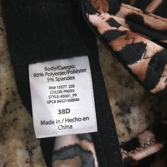 38D never worn - Picture 2 of 2